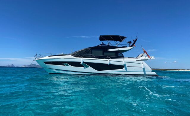 sunseeker 65 sport yacht prezzo