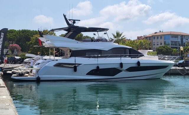 sunseeker 65 sport yacht prezzo